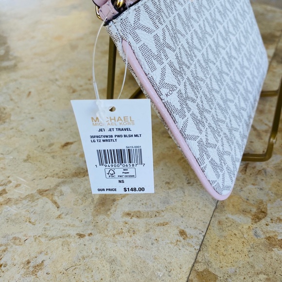 Michael kors signature wristlet wallet pink - Picture 3 of 9